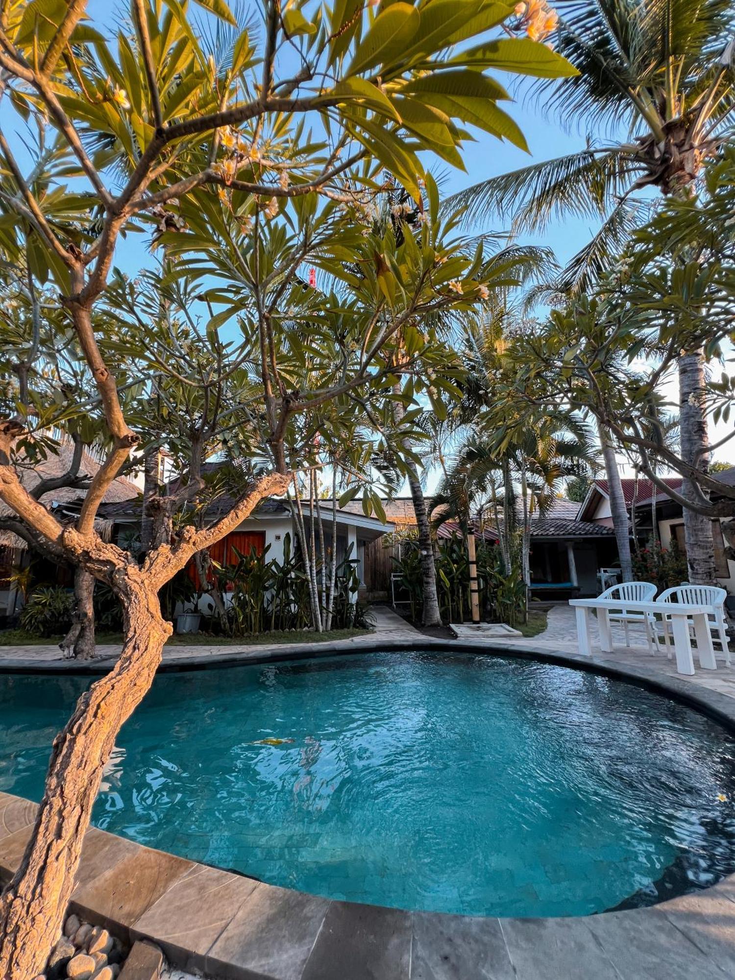Coconut Dream Hotel Gili Trawangan Luaran gambar