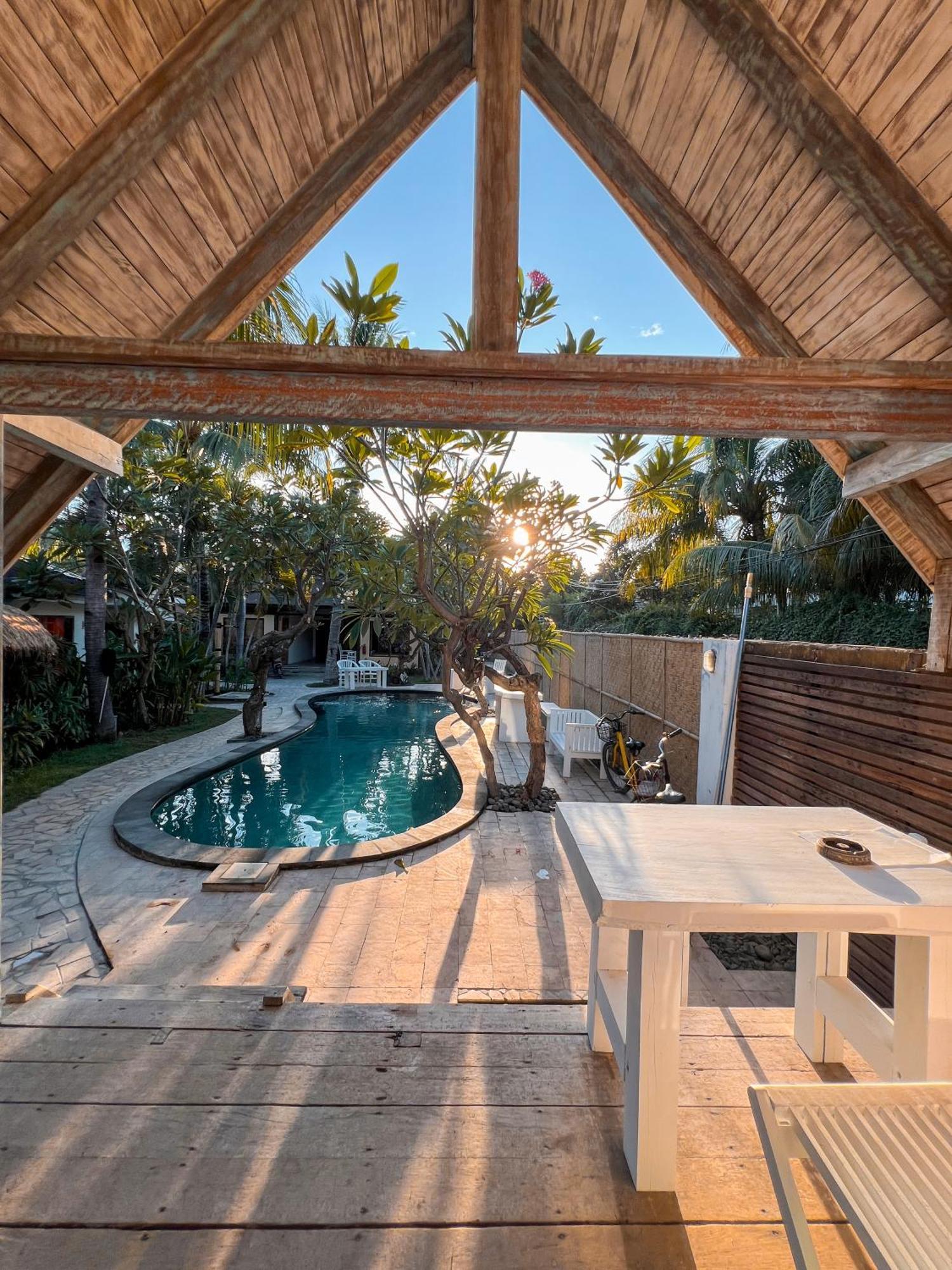 Coconut Dream Hotel Gili Trawangan Luaran gambar